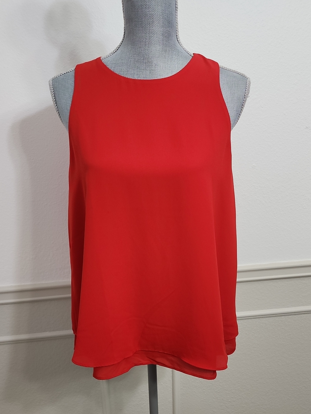 Ann Taylor Factory Vibrant Red Double-Layer Sleeveless Camisole Sz M